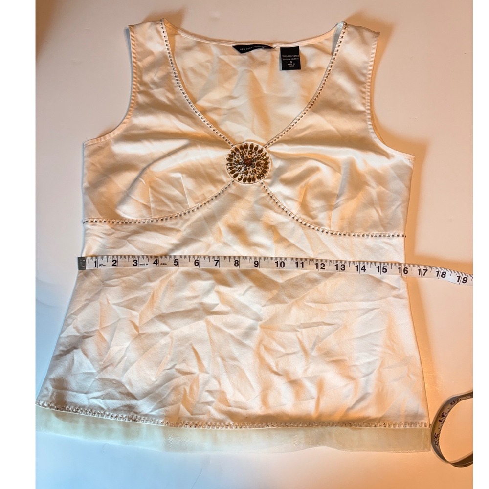 Vintage Y2K Silky Cream Embellished V Neck New York & Co Tank Top Size Small - Picture 7 of 10